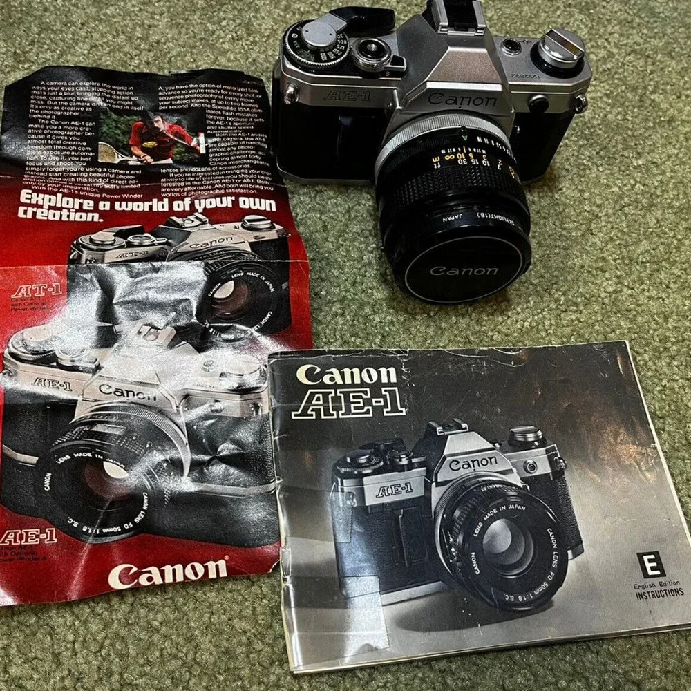 Canon AE-1 Program 35mm SLR Film Camera with 50 mm lens Kit + Instructions! Nice